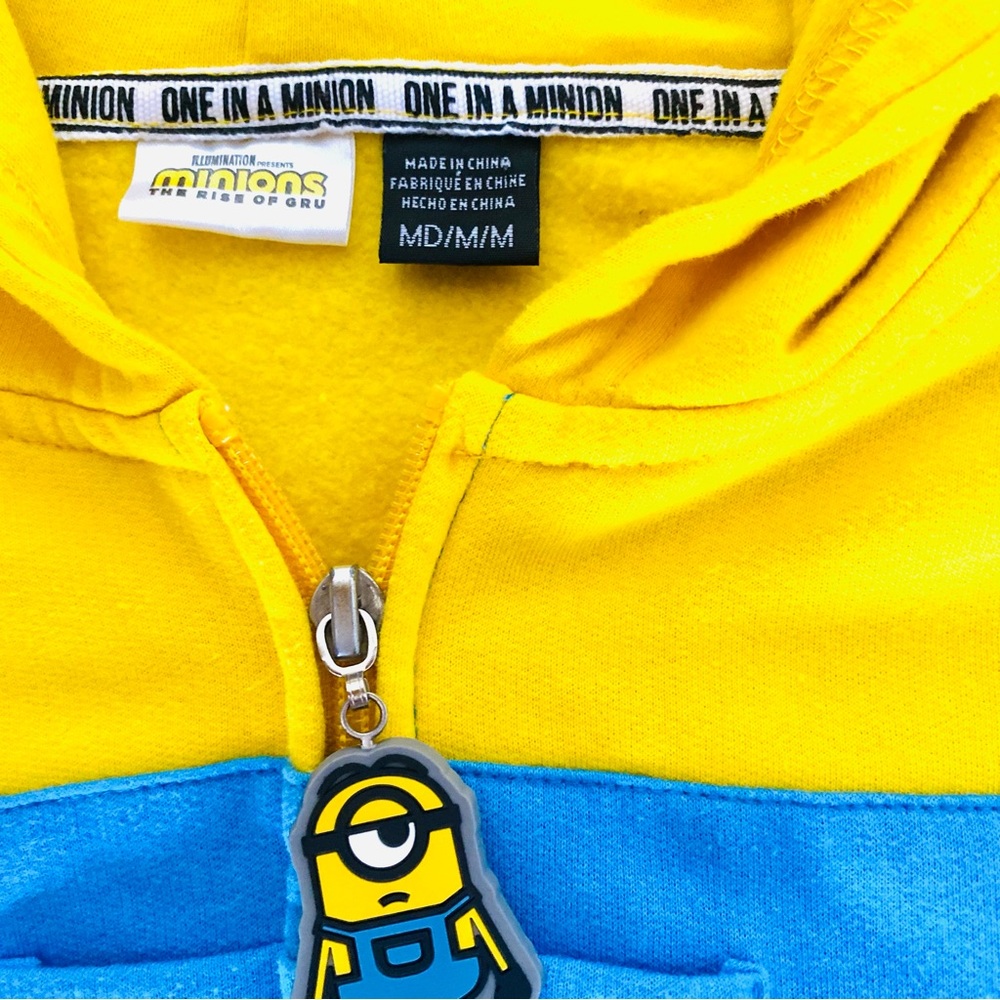 Boys👍🏽MINION Long Sleeves Yellow Hoodie SZ M - Picture 10 of 11